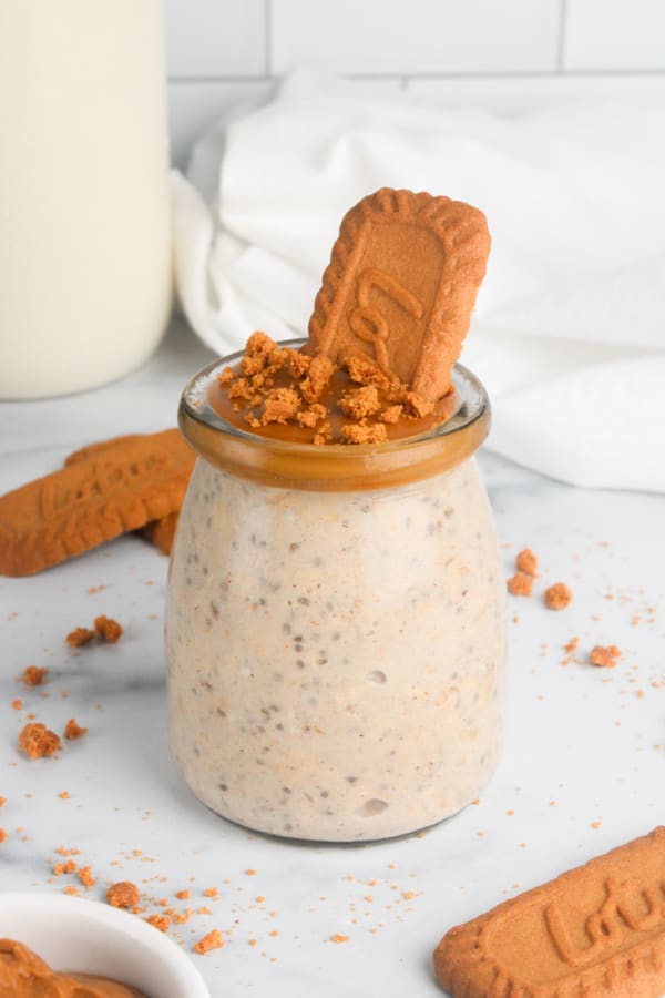 Biscoff Overnight Oats cover