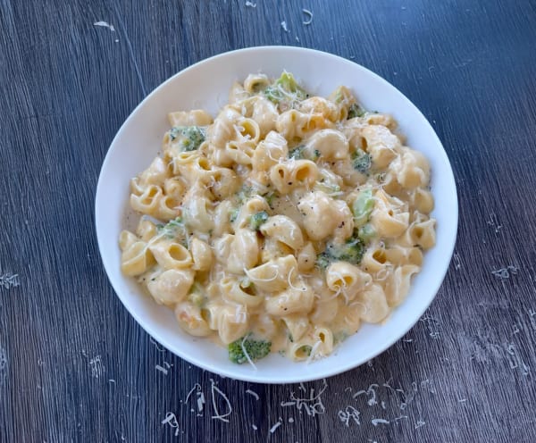 Broccoli Cheddar Mac & Cheese cover