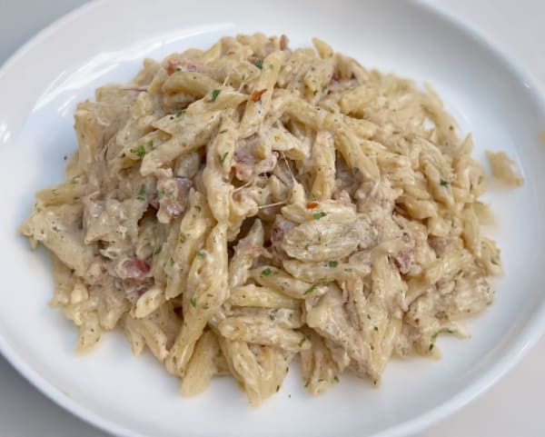 Chicken Bacon Ranch Pasta cover