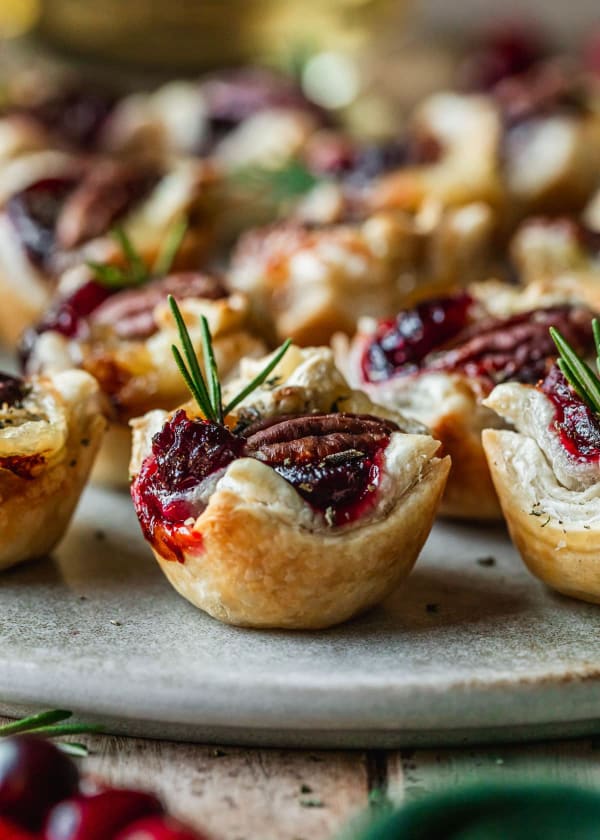 5-Ingredient Cranberry Brie Tartlets cover