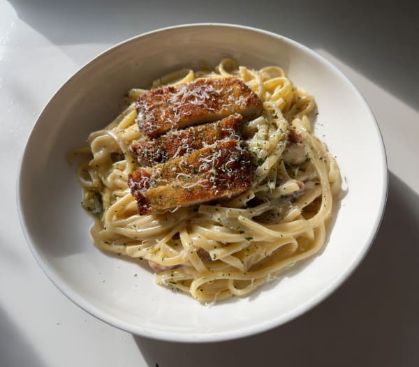 Crispy Chicken Alfredo cover