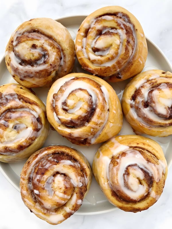 Vegan Cinnamon Rolls (Tangzhong Method) cover