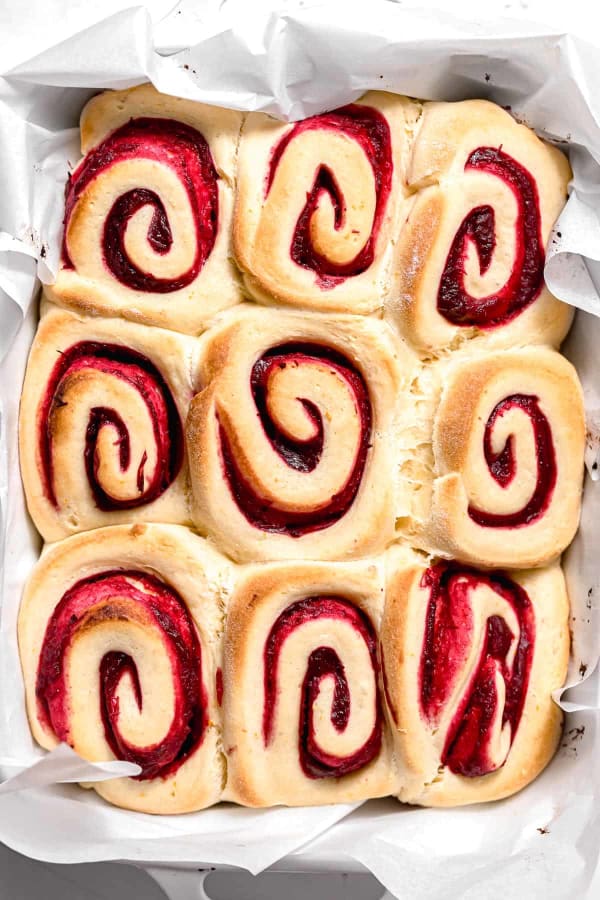 Cranberry Orange Cinnamon Rolls cover