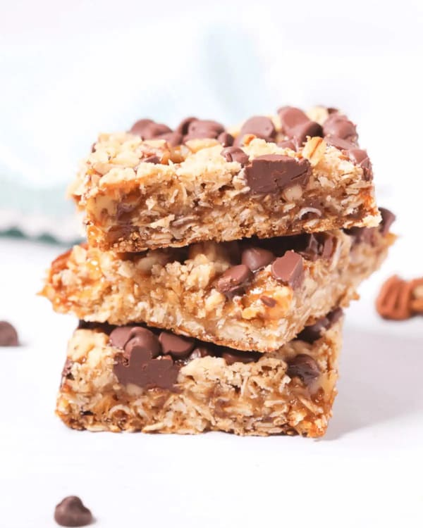 Caramel Chocolate Oatmeal Bars cover
