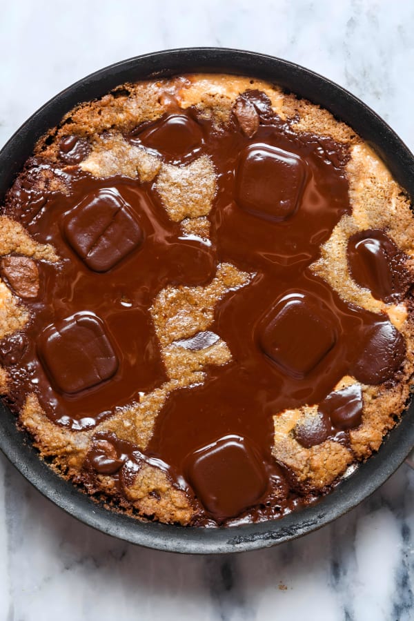 Peanut Butter Cookie Skillet cover