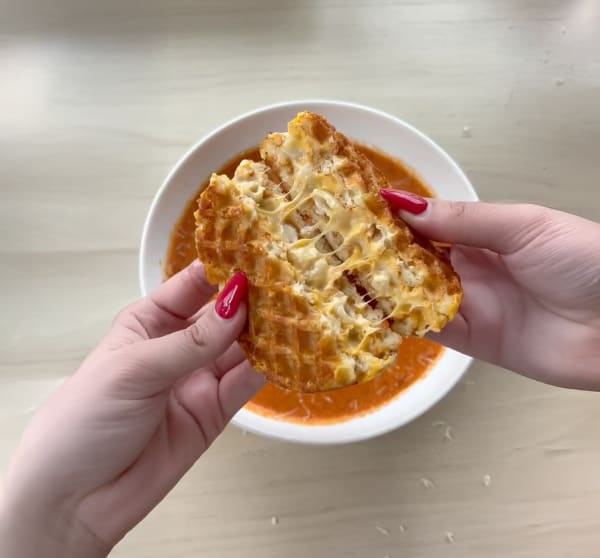 Mac & Cheese Grilled Cheese with Tomato Soup cover