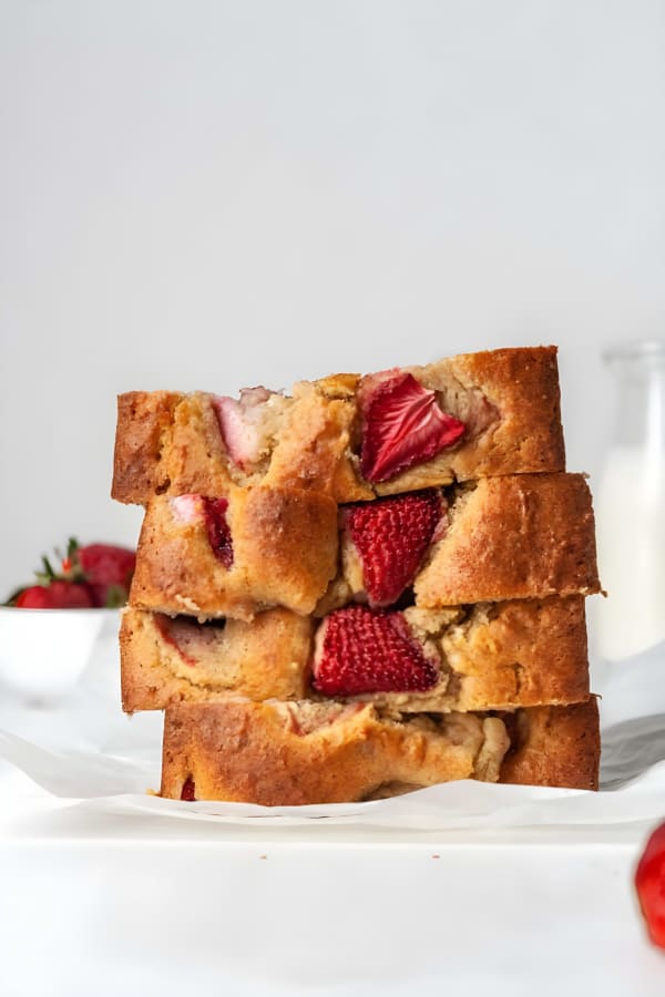 Paleo Strawberry Banana Bread Recipe cover