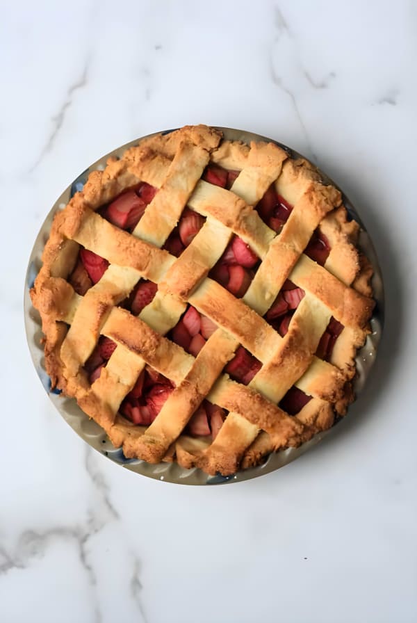 Paleo Strawberry Rhubarb Pie cover