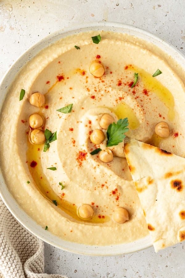 Low-Calorie Hummus cover