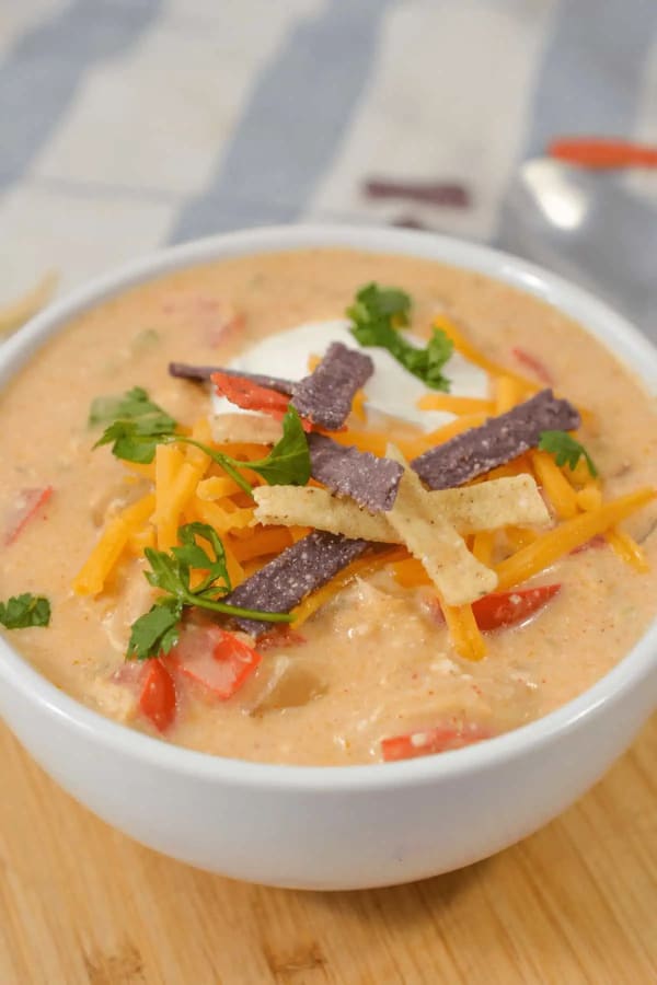 Crock Pot Cream Cheese Chicken Chili cover