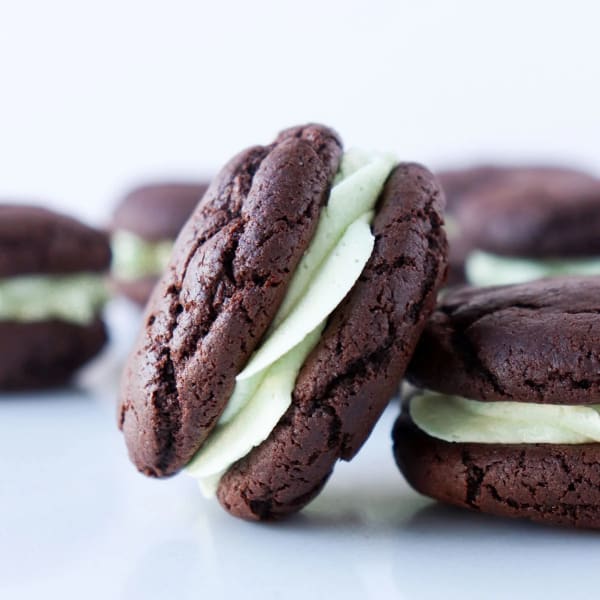 Mint Chocolate Sandwich Cookies cover