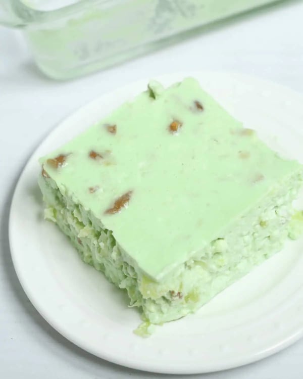 Vintage Lime Cottage Cheese Jello Salad cover