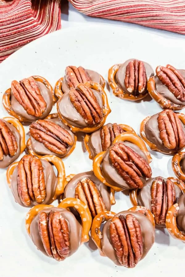 Rolo Pretzel Bites cover