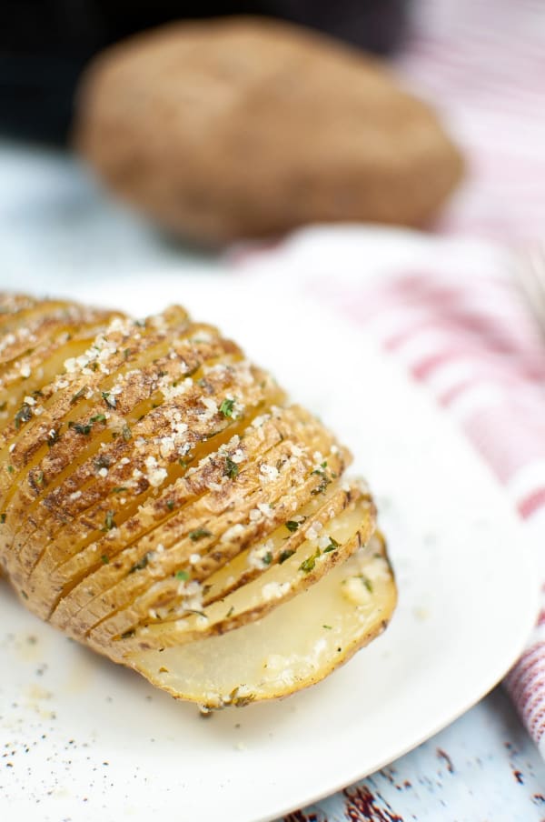 Air Fryer Hasselback Potatoes cover