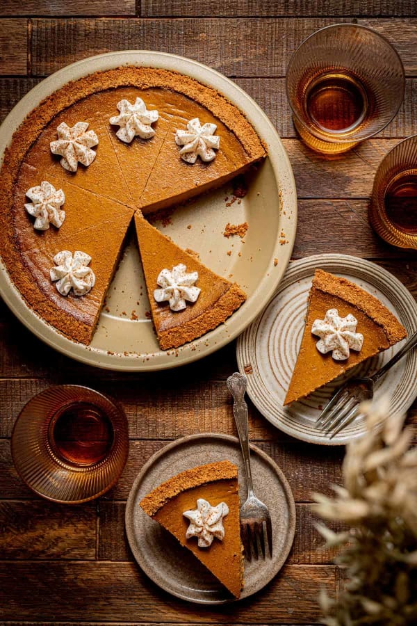 Pumpkin Pie with Graham Cracker Crust cover