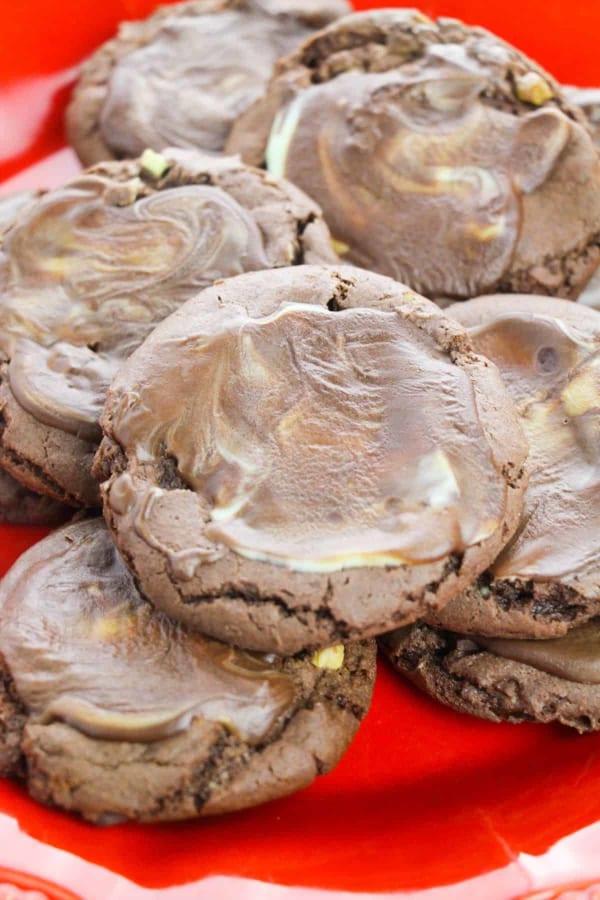 Cake Mix Mint Chip Cookies cover