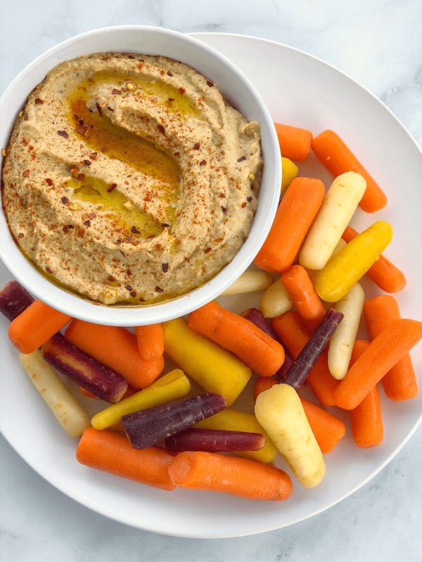 Easy Homemade Hummus cover