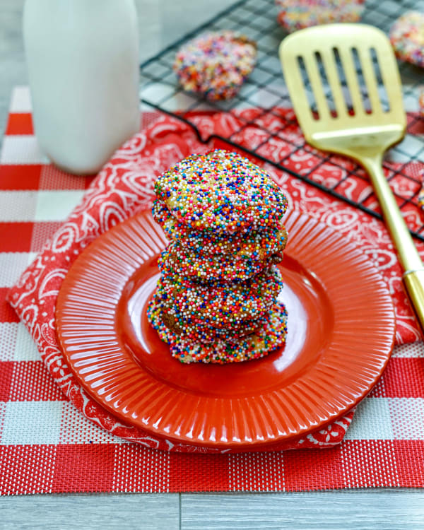 Sprinkle Cookies in the Air Fryer cover