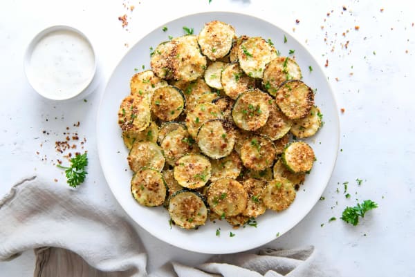Crispy Baked Zucchini Chips cover