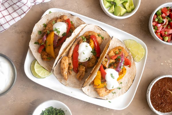 Easy Air Fryer Chicken Fajitas Recipe cover