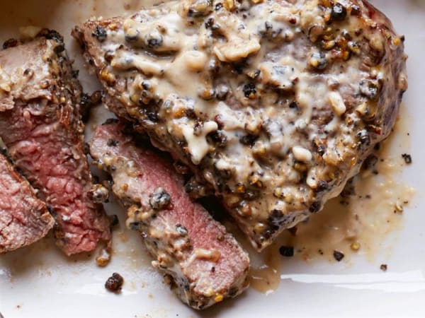Filet Mignons with Pepper Cream Sauce cover