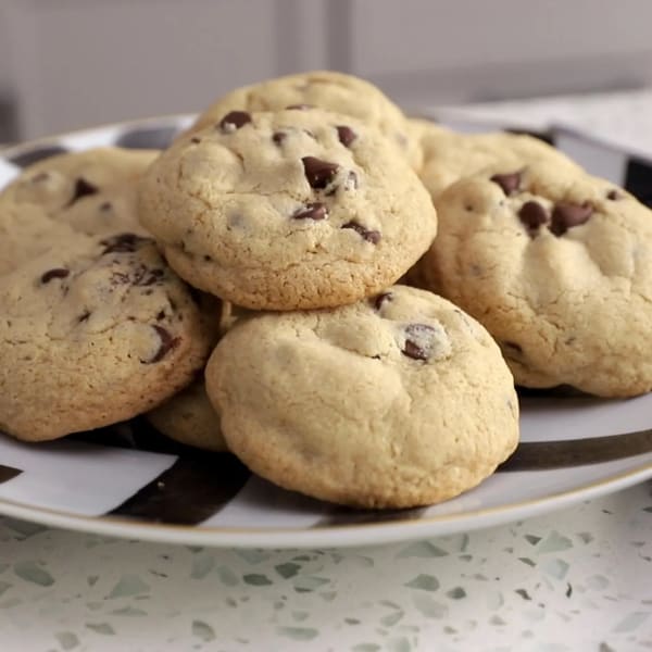 Gluten-Free Chocolate Chip Cookies cover