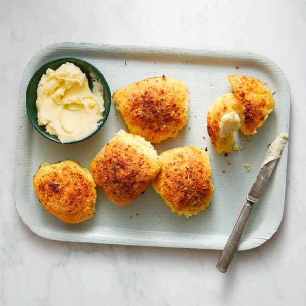 Keto Garlic Rolls cover