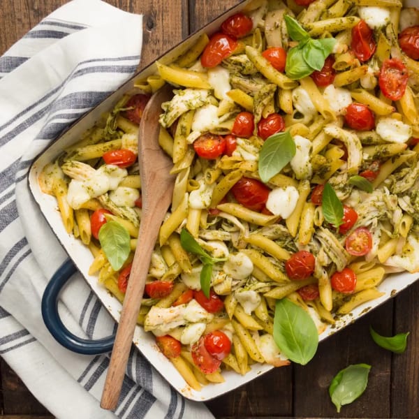 Caprese Chicken Pesto Pasta Bake cover