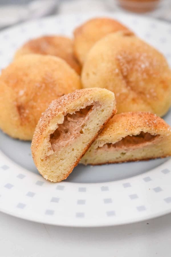 Stuffed Cinnamon Biscuits cover