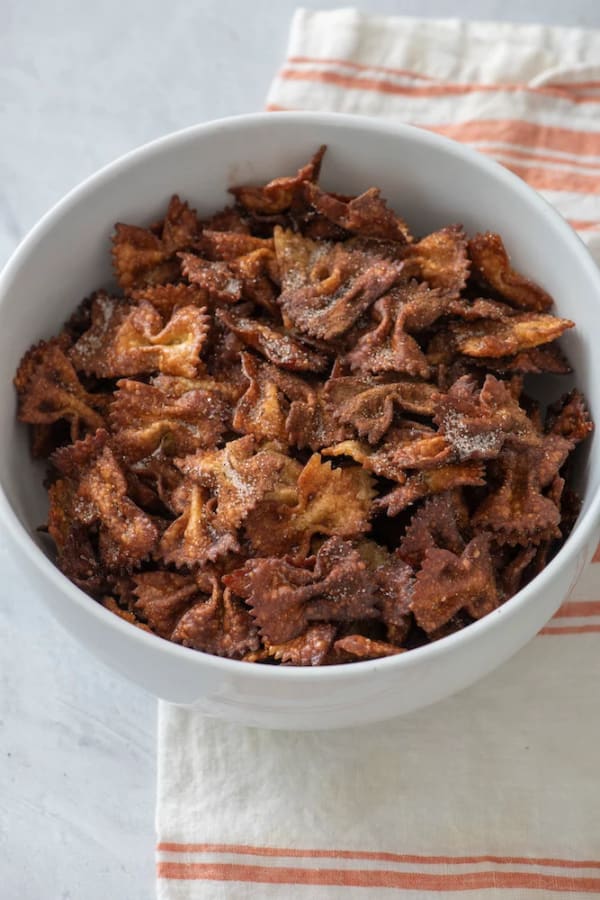 Air Fryer Churro Pasta Chips cover