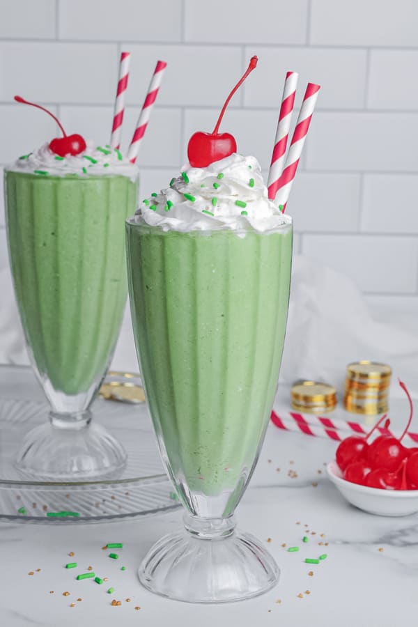 Healthy Vegan Shamrock Shake cover
