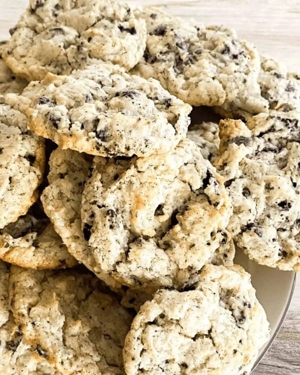 Oreo Cheesecake Cookies cover