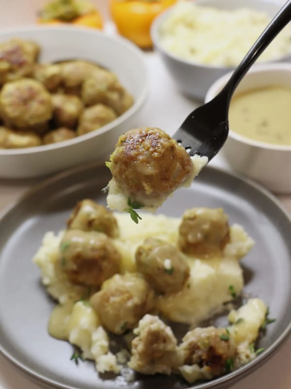 Thanksgiving Turkey Meatballs cover