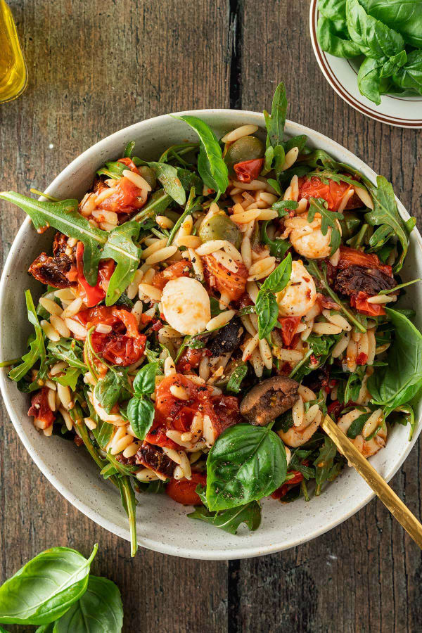 Mediterranean Orzo Salad cover