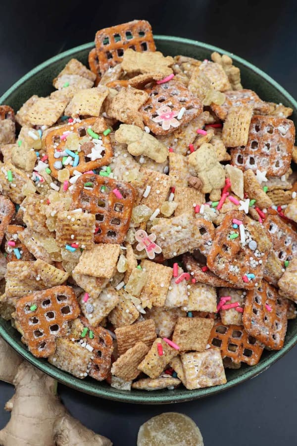 Gingerbread Muddy Buddies with Molasses and Ginger cover