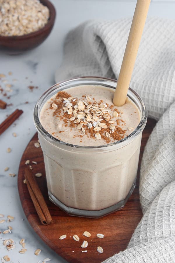 Oatmeal Cookie Smoothie cover