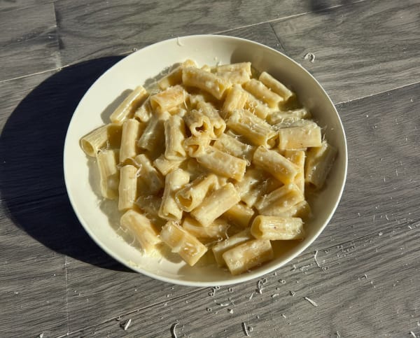 Cheesy Truffle Alfredo Pasta cover