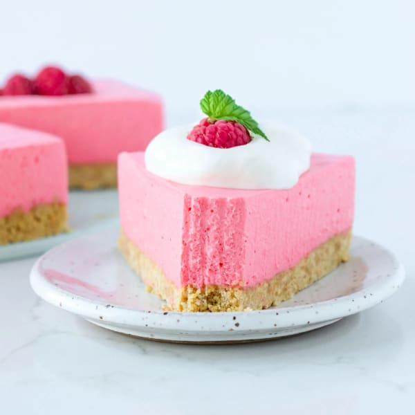 Raspberry Jello Cheesecake (no bake) cover