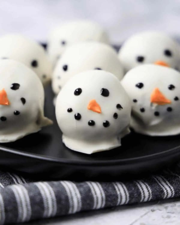 Oreo Snowman Balls cover