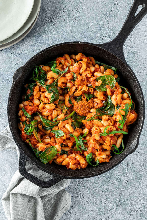 One-Pot Vegetarian Pasta cover