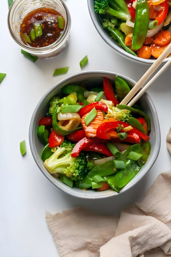 Pad Pak Thai (Stir Fried Vegetables) cover