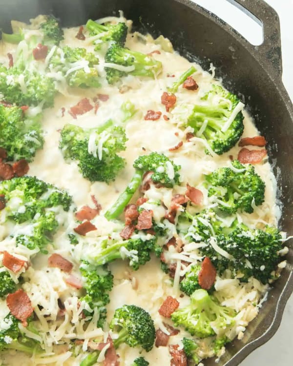 Creamy Broccoli in Parmesan Garlic Sauce cover