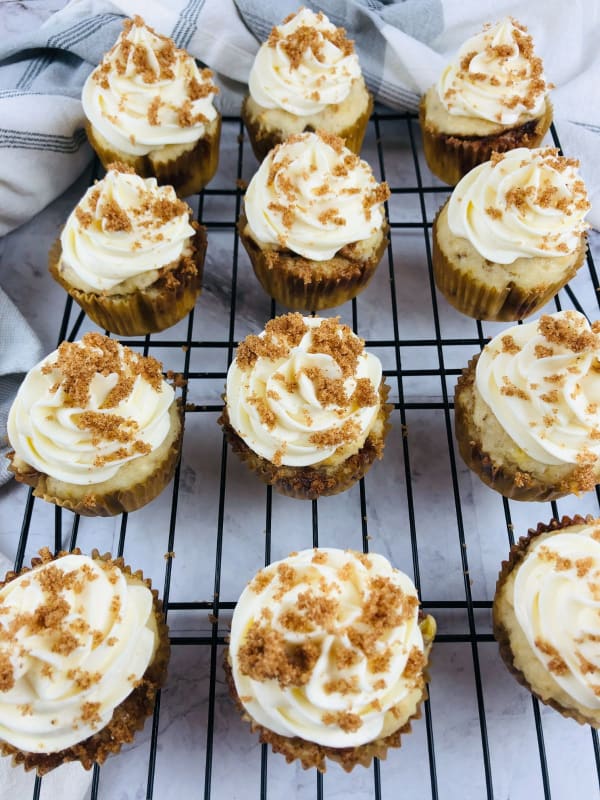 Banana and Cinnamon Cupcakes cover