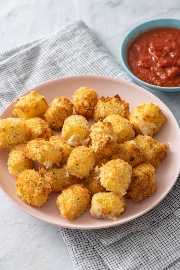 Air Fryer Crispy Cheese Bites cover