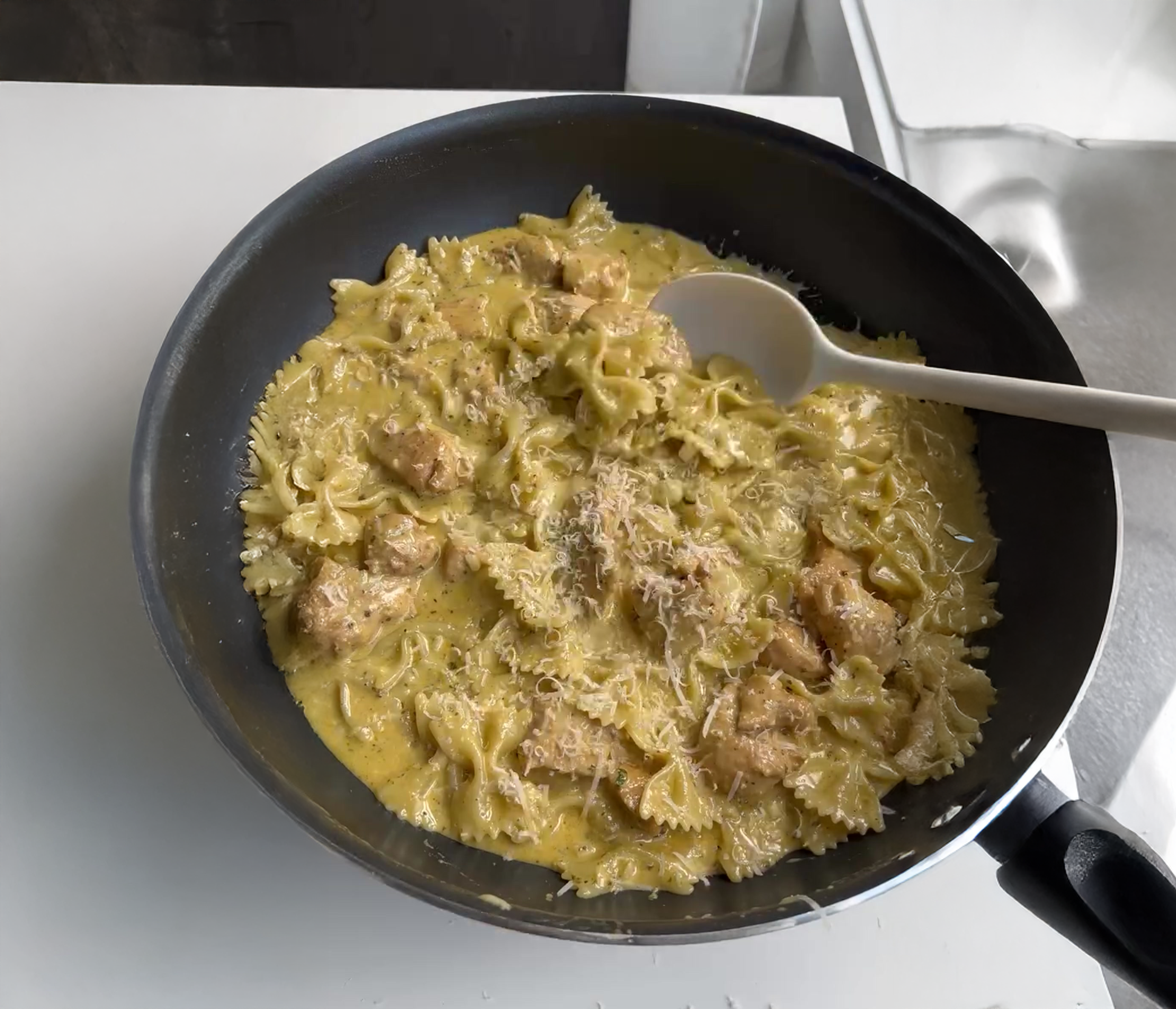 Pesto Chicken Pasta
