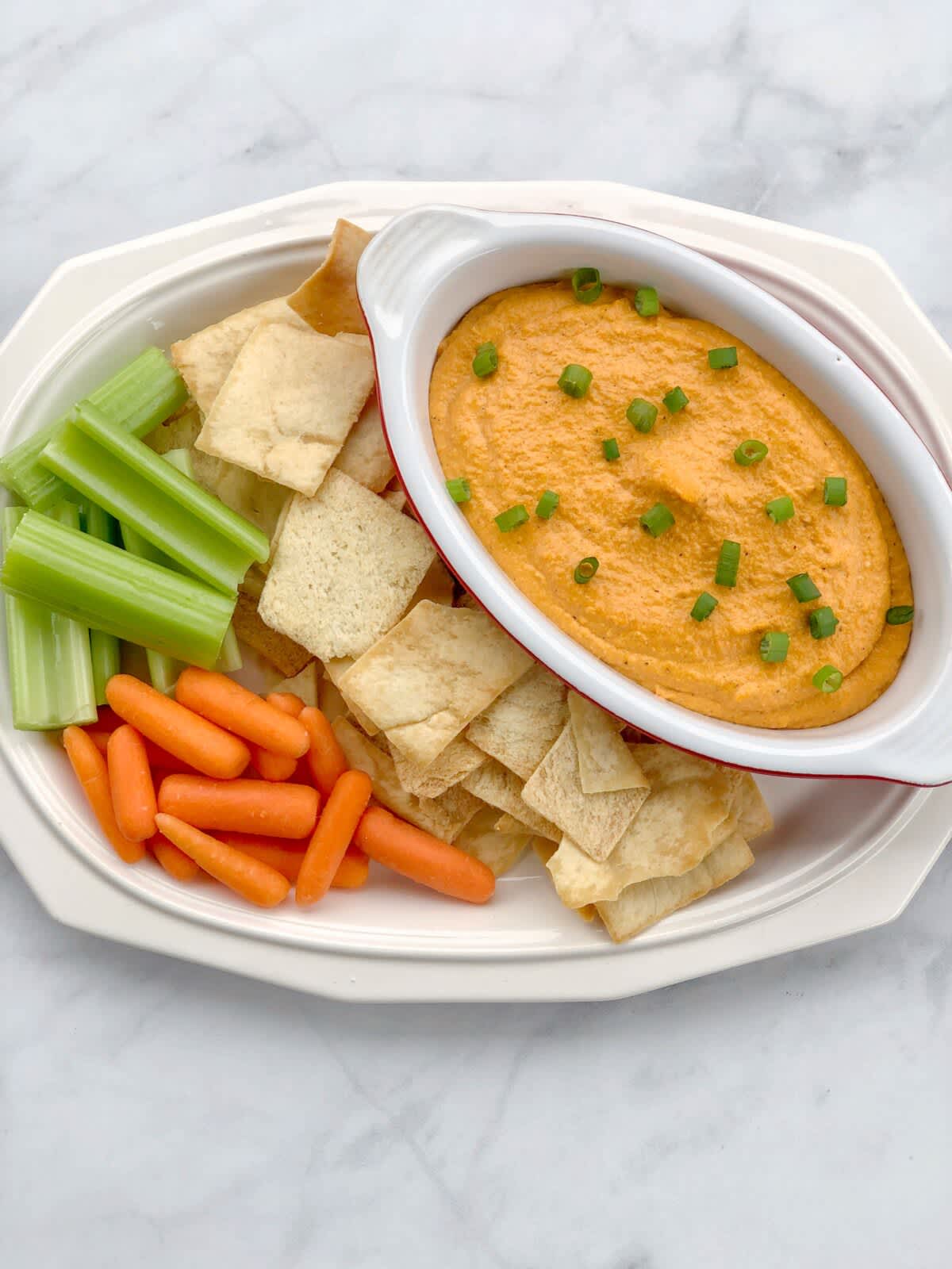 4-Ingredient Vegan Buffalo Dip