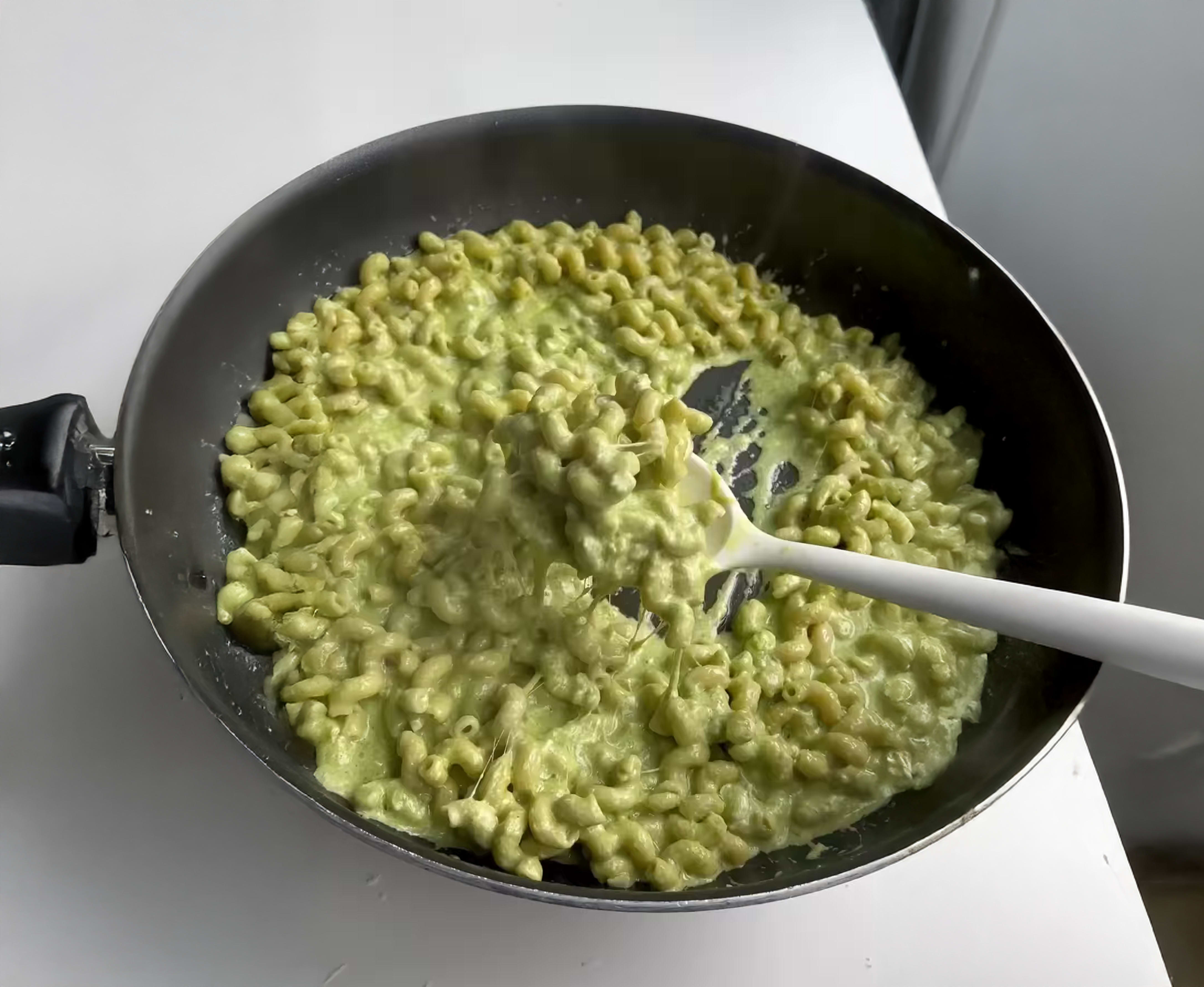 Creamy Pesto Burrata Pasta