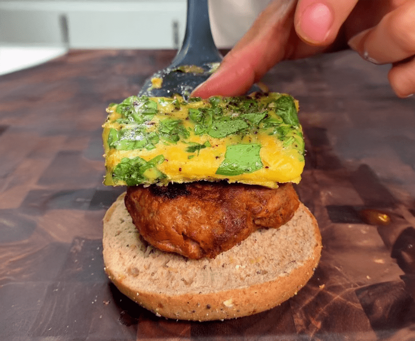 High-Protein Low-Calorie Breakfast Bagel Meal Prep