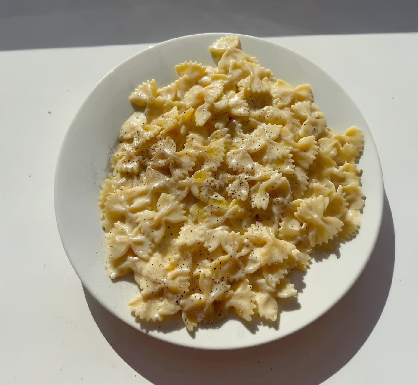Truffle Mac & Cheese (Bowtie Pasta)