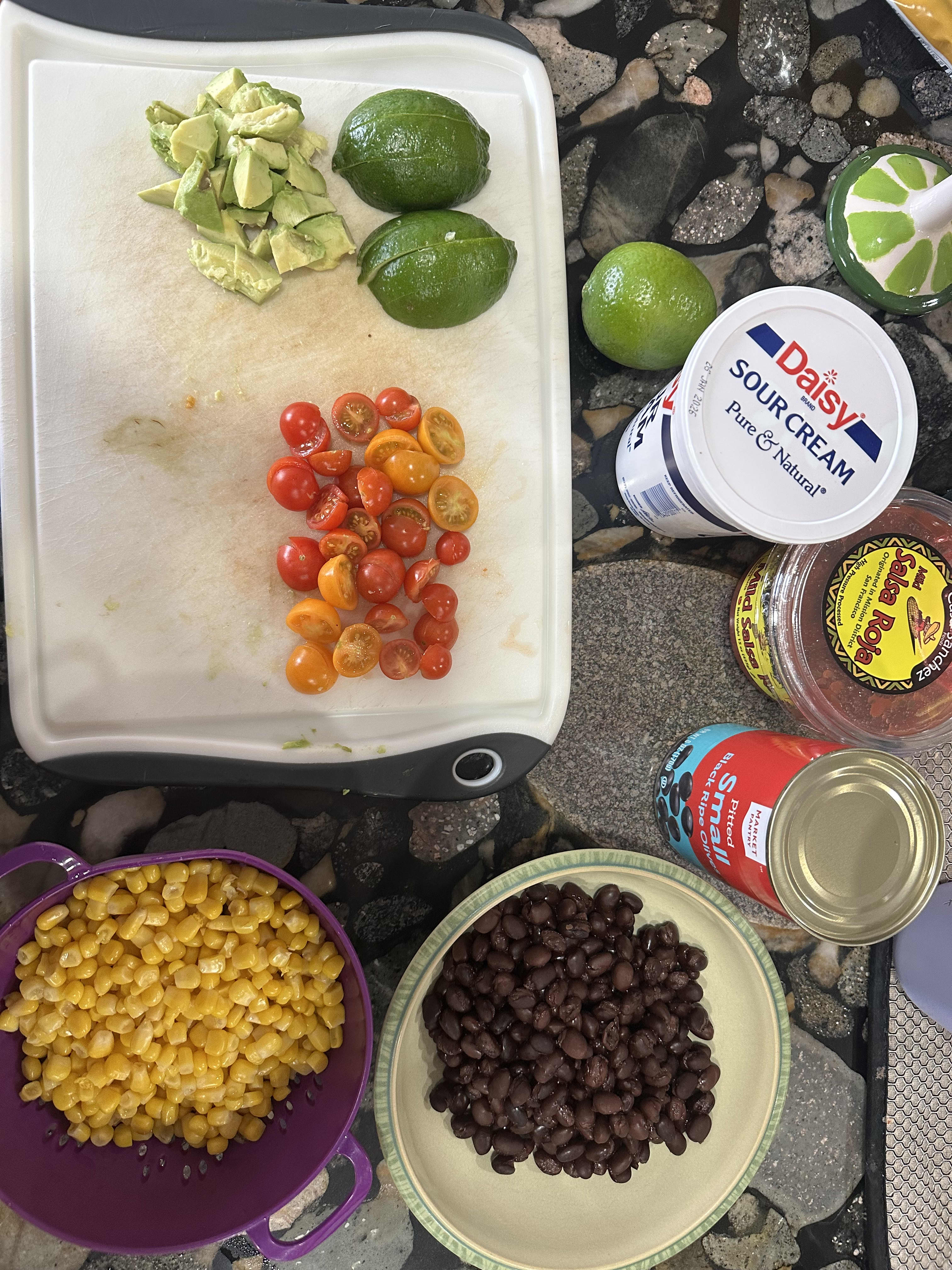 cmhv4w6xf00gxmivxauhf45zr